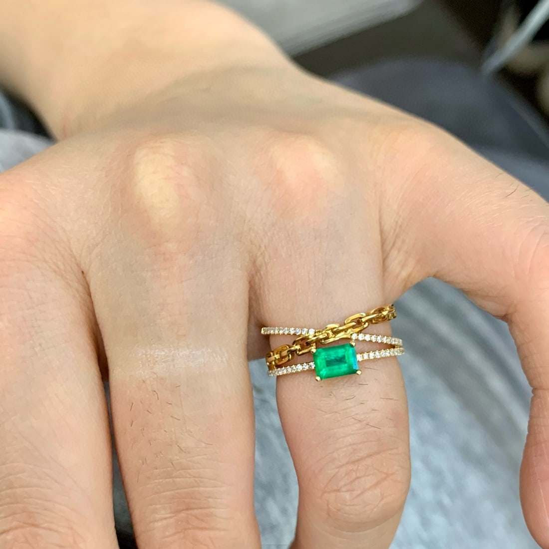 14k Gold 0.59 Ctw Vivid Green Natural Emerald & Diamond Ring - 5