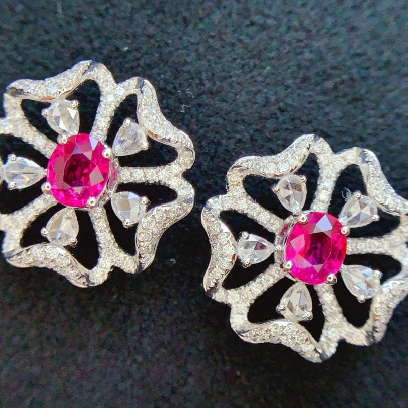 14k Gold 1.85 Ctw Natural Ruby & Diamond Earrings - 3