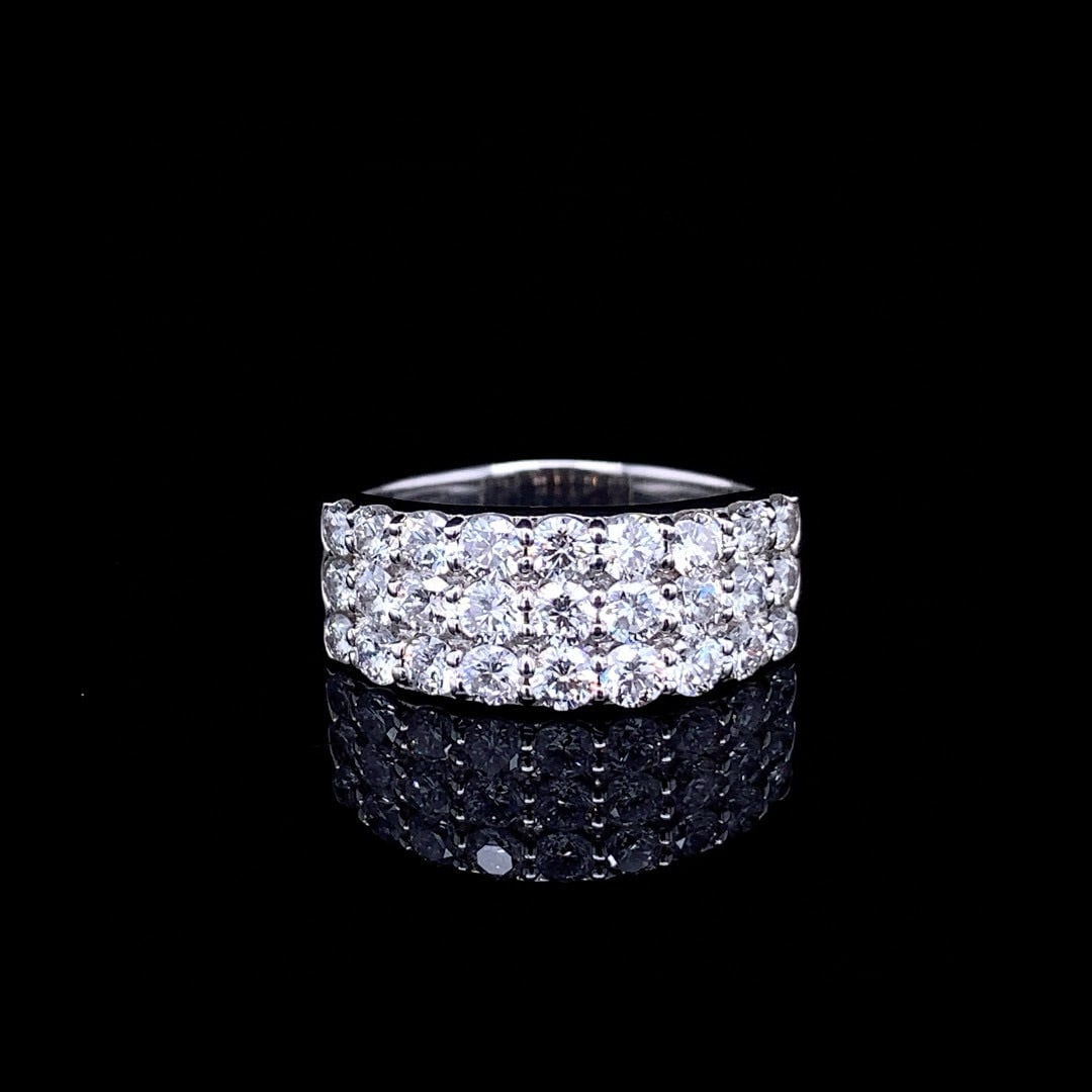 14k Gold 1.65 Ct Natural H Diamond Ring: Ref:230996424 // gold content:14k gold // ring size:7. 25us // // main gemstone:diamond // shape:round // carat weight:1. 65ct // clarity grade:vs-si // color:h // treatment:natural // cut grade:g //