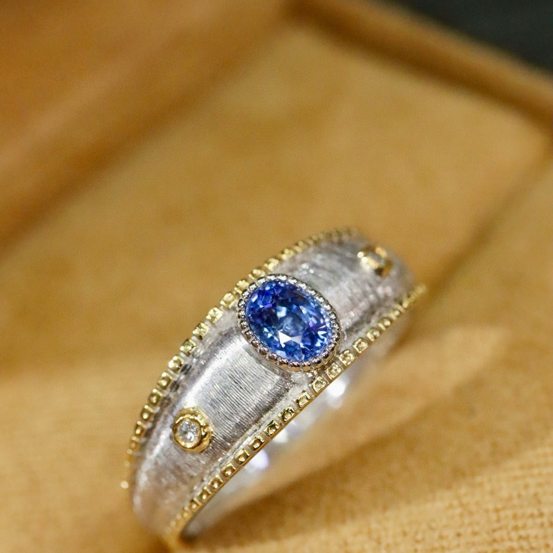 14k Gold 0.47 Ctw Natural Sapphire & Diamond Ring: Ref:230996439 // gold content:14k gold // ring size:7. 25us // // main gemstone:sapphire // shape:oval // carat weight:0. 45ct // color:blue // treatment:natural // // adjacent gemstone 2 : diamond