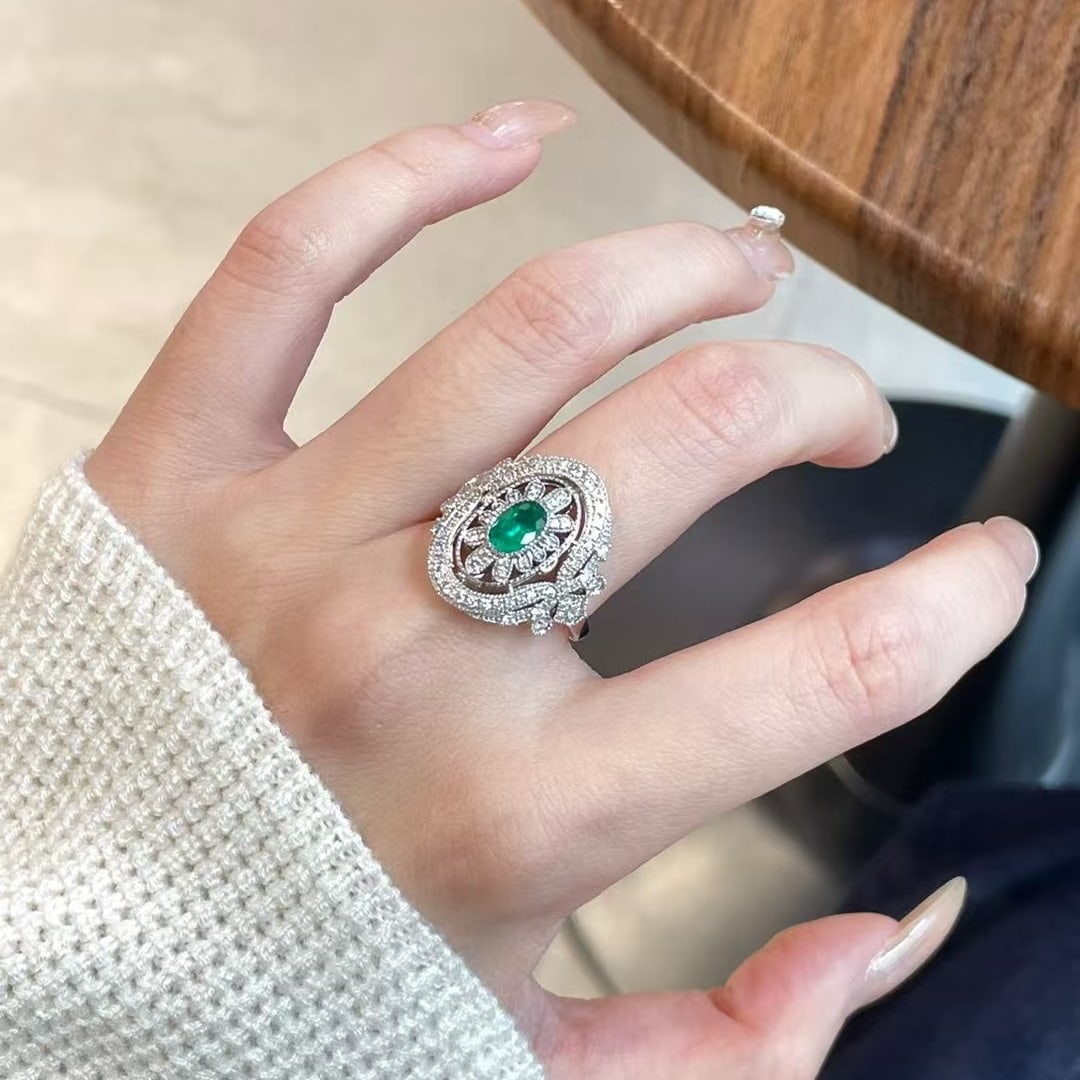 14k Gold 0.5 Ct Vivid Green Natural Emerald & Diamond Ring - 5
