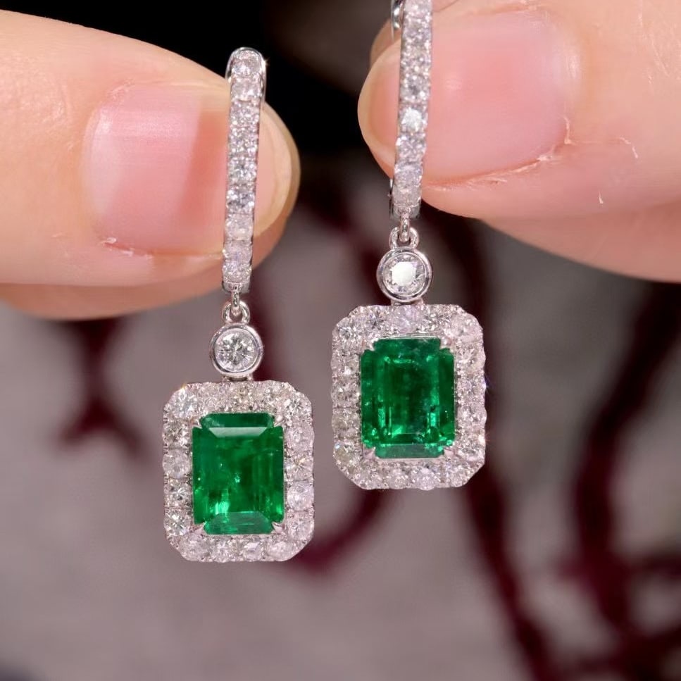 14k Gold 3.20 Ctw Vivid Green Natural Emerald & Diamond Earrings - 3