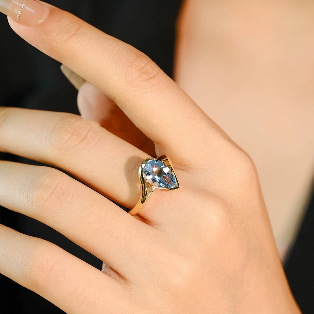 14k Gold 2.18 Ct Natural Aquamarine Ring - 3