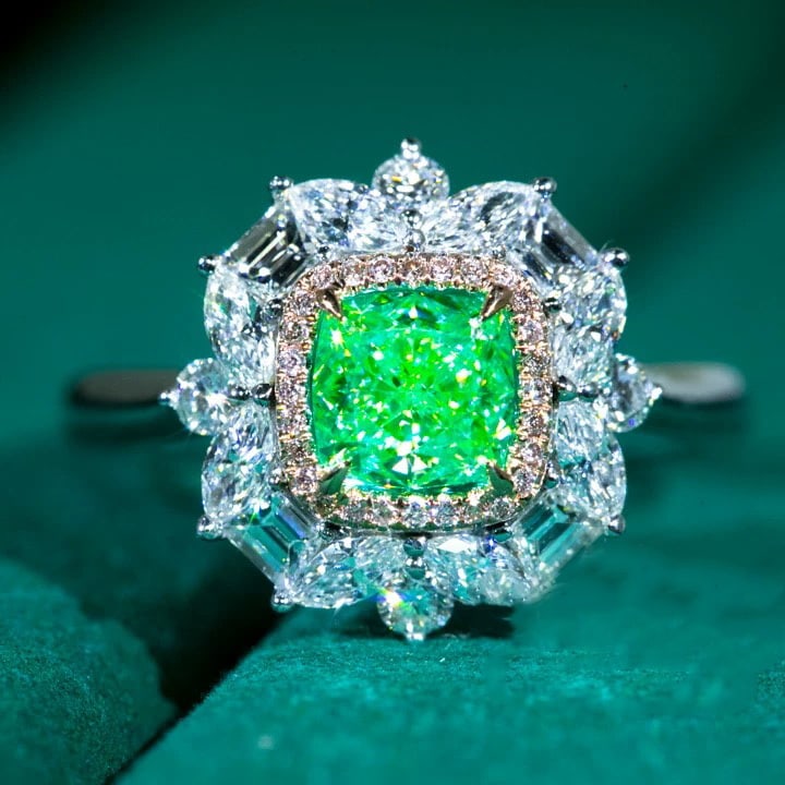 14k Gold 1 Ct Natural Green Diamond & Diamond Ring: Ref:230997007 // gold content:14k gold // ring size:7. 25us // // main gemstone:green diamond // shape:cushion // carat weight:1ct // color:green // treatment:natural // // adjacent gemstone 2 :