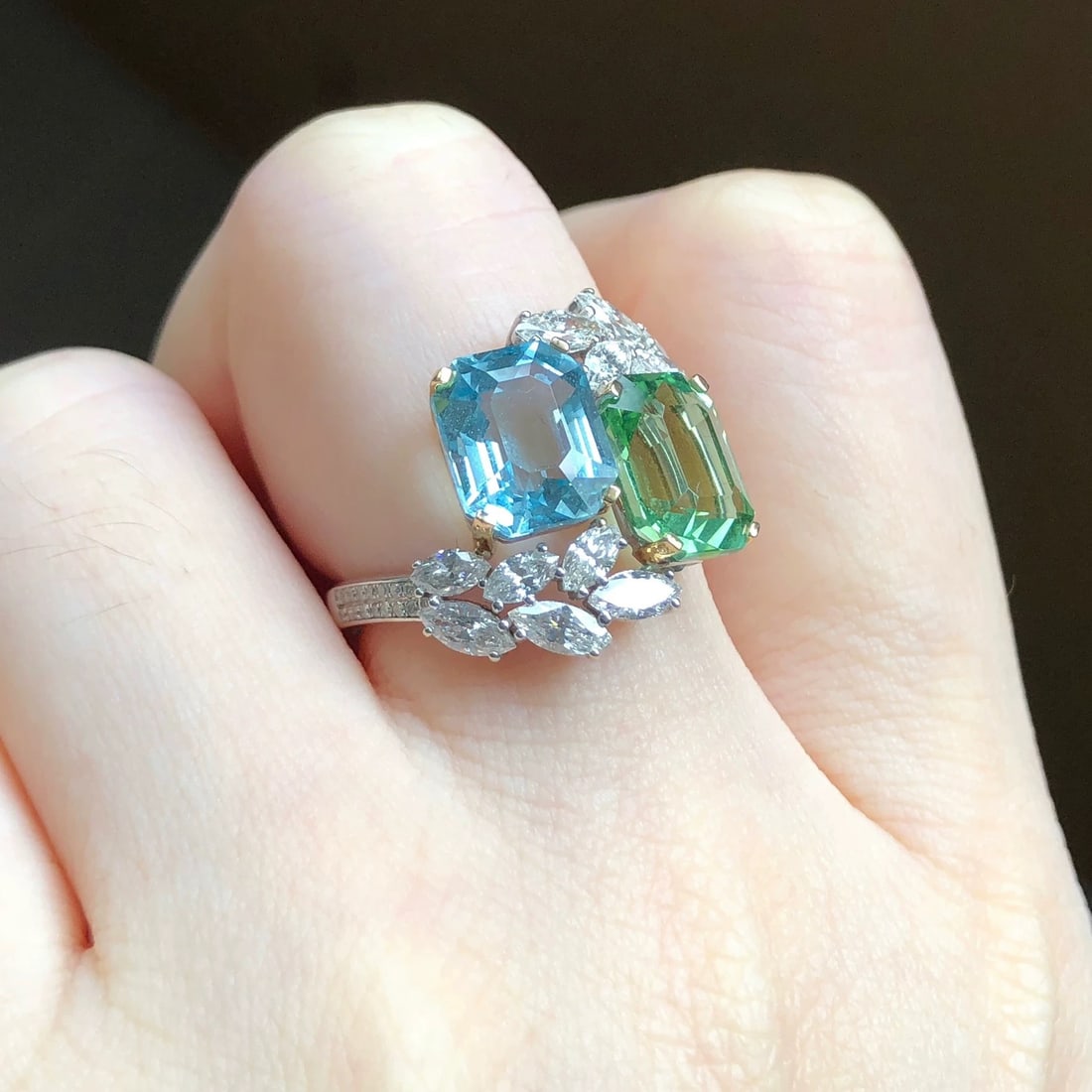 14k Gold 6.10 Ctw Natural Aquamarine & Tourmaline & Diamond Ring - 4