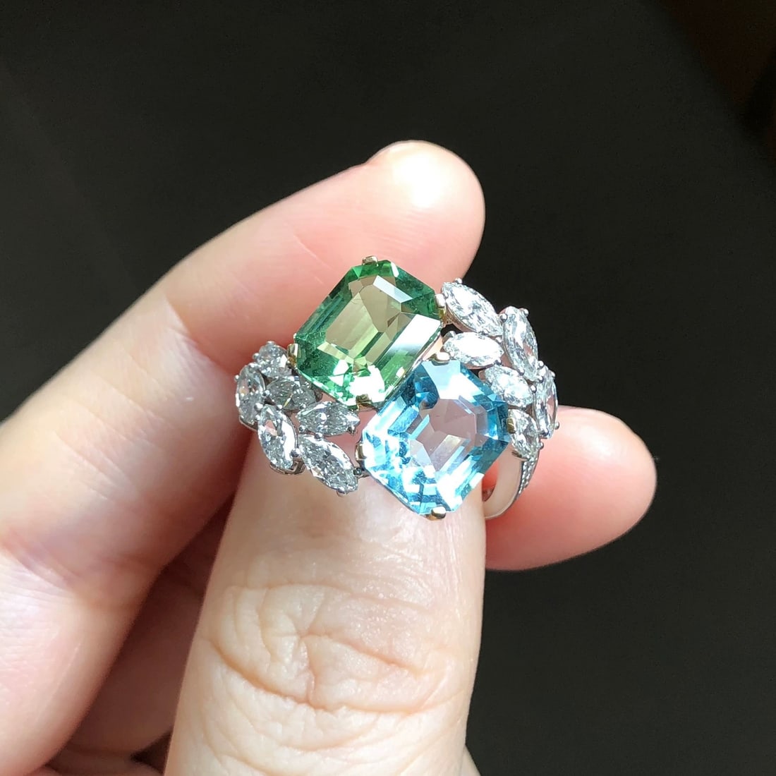 14k Gold 6.10 Ctw Natural Aquamarine & Tourmaline & Diamond Ring - 5