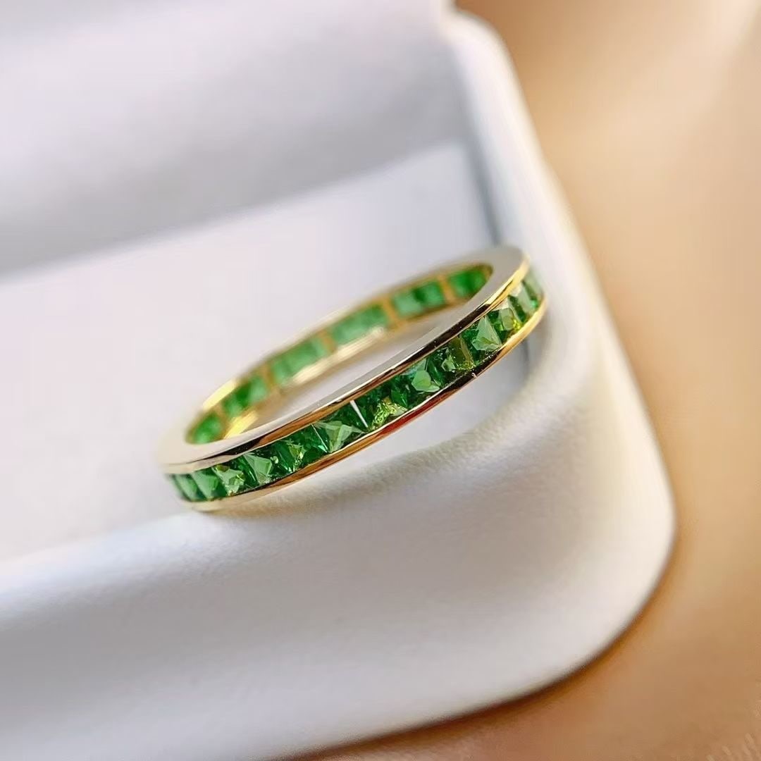14k Gold 2.2 Ct Natural Tsavorite Ring: Ref:230997034 // gold content:14k gold // ring size:7. 25us // // main gemstone:tsavorite // shape:princess // carat weight:2. 2ct // color:green // treatment:natural // High Estimate: 3300 Low