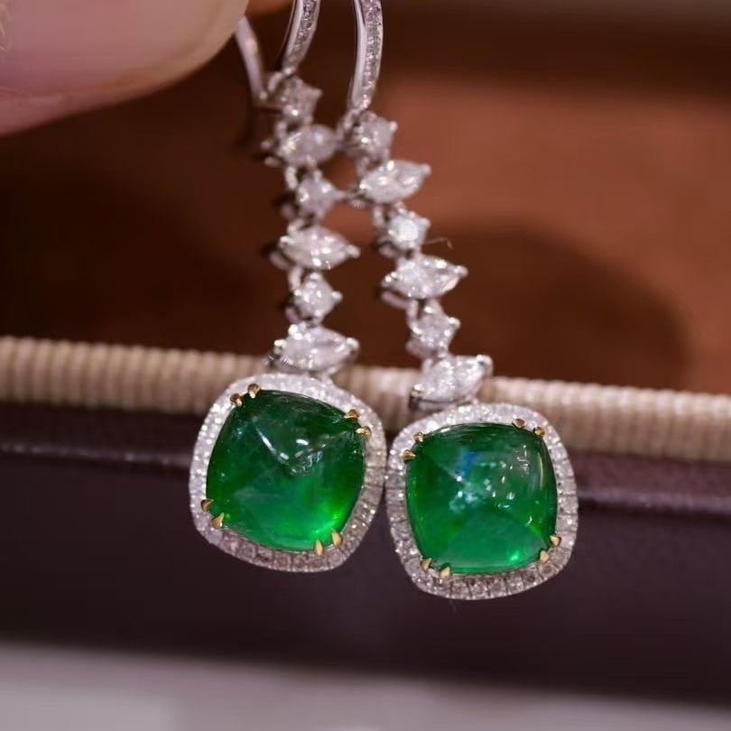 14k Gold 3 Ct Vivid Green Natural Emerald & Diamond Earrings - 3