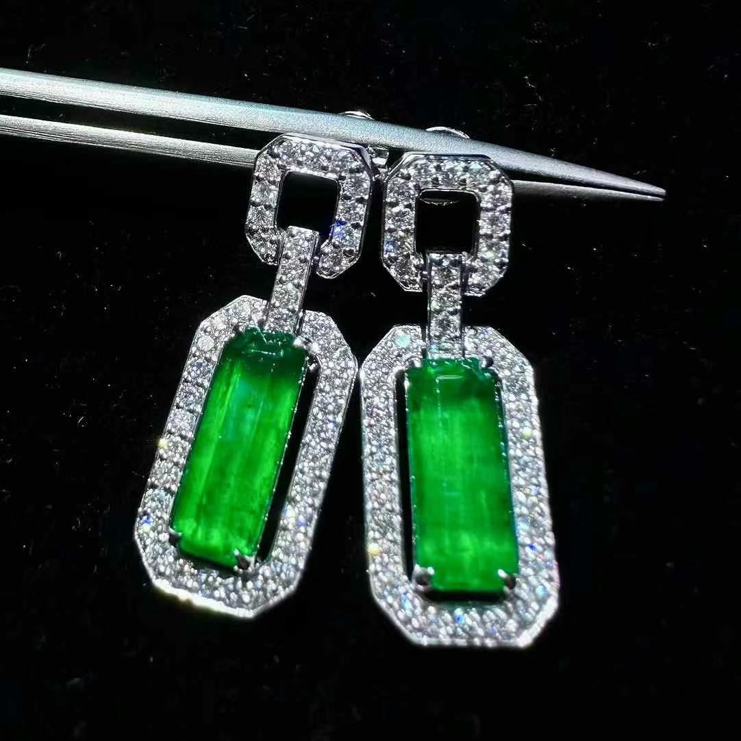 14k Gold 4.17 Ctw Vivid Green Natural Emerald & Diamond Earrings - 2