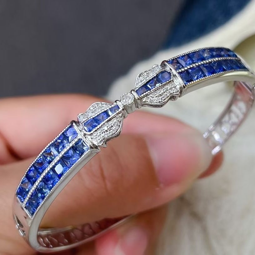 14k Gold 5.85 Ct Natural Sapphire & Diamond Bangle - 2