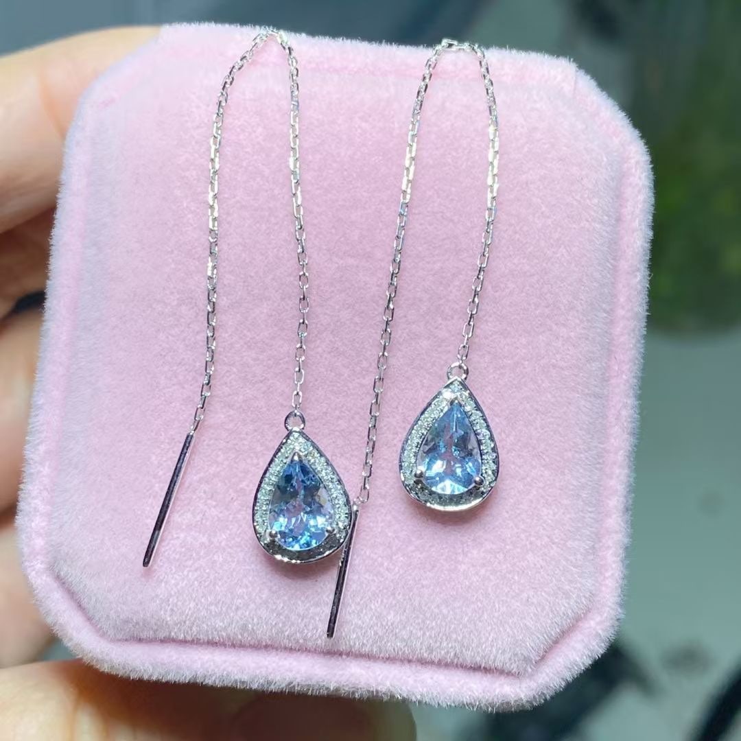 14k Gold 2 Ct Natural Aquamarine & Diamond Earrings: Ref:230997129 // gold content:14k gold // main gemstone:aquamarine // shape:pear // carat weight:2ct // color:blue // treatment:natural // // adjacent gemstone 2 : diamond // shape:round // clarity