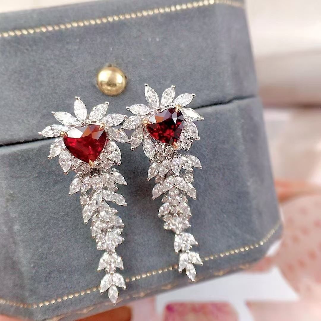 14k Gold 4.37 Ctw Natural Ruby & Diamond Earrings: Ref:230997127 // gold content:14k gold // main gemstone:ruby // shape:heart // carat weight:2. 1ct // color:pigeonblood red // treatment:natural // // adjacent gemstone 2 : diamond // shape:multiply