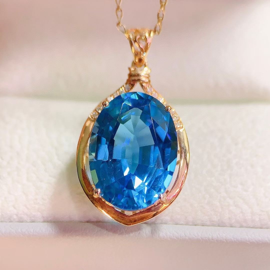 14k Gold 10.5 Ct Natural Topaz & Diamond Pendant( Without Chain ) - 3