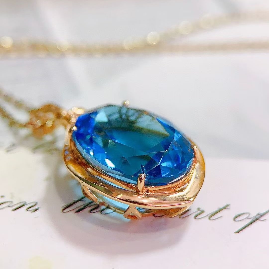 14k Gold 10.5 Ct Natural Topaz & Diamond Pendant( Without Chain ) - 4