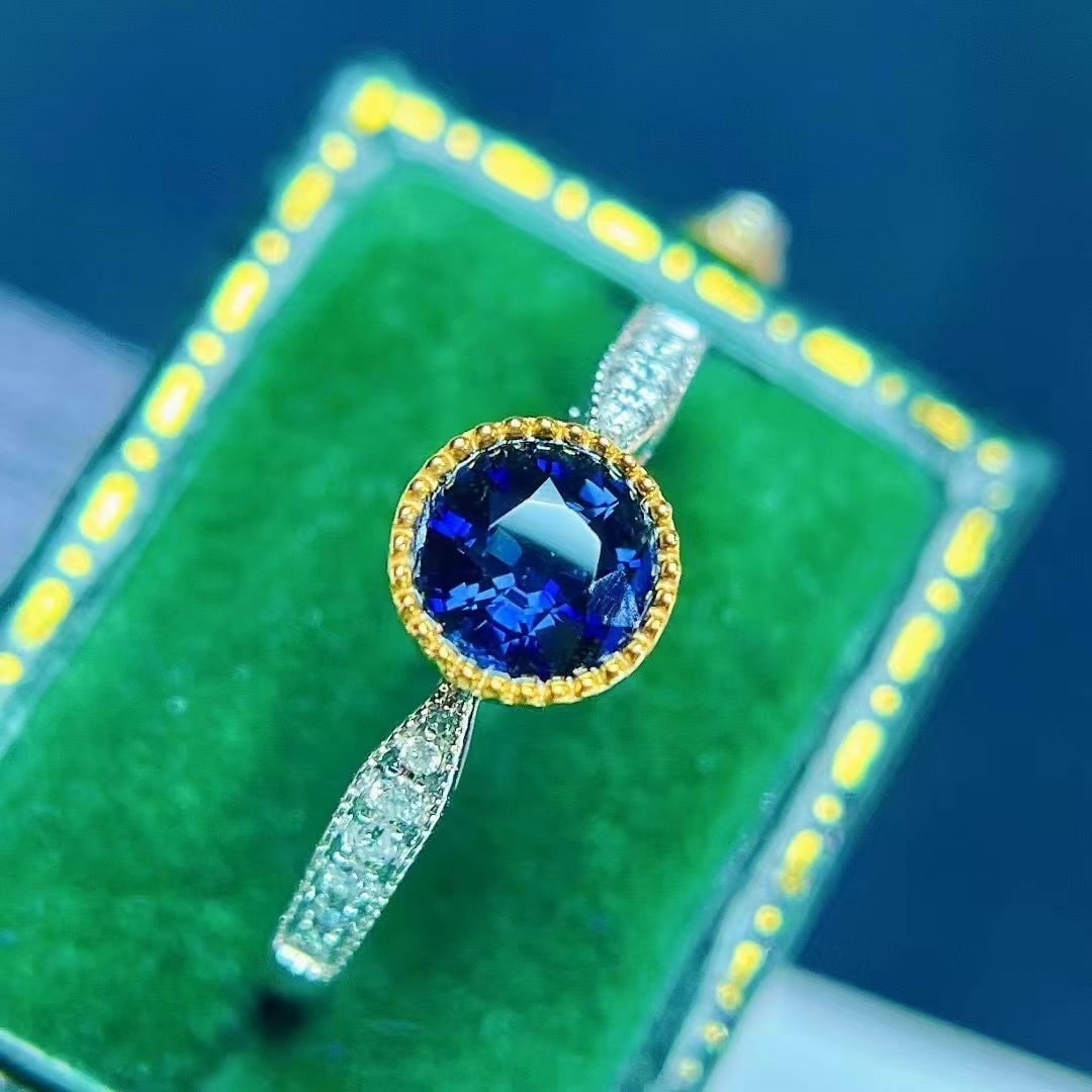 14k Gold 0.8 Ct Natural Sapphire & Diamond Ring - 3