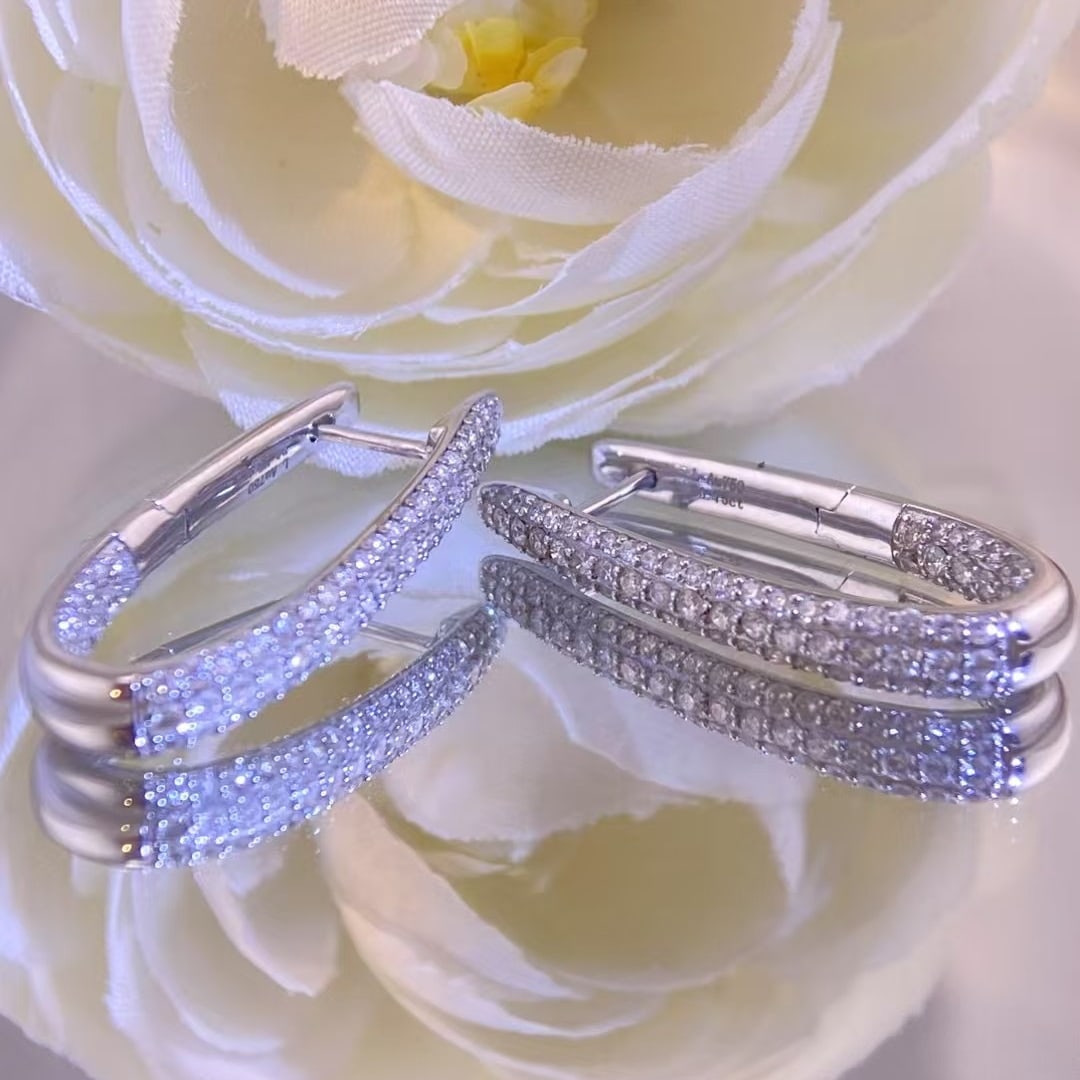 14k Gold 1.5 Ct Natural H Diamond Earrings: Ref:230997141 // gold content:14k gold // main gemstone:diamond // shape:round // carat weight:1. 5ct // clarity grade:vs-si // color:h // treatment:natural // cut grade:g // Condition: New Low