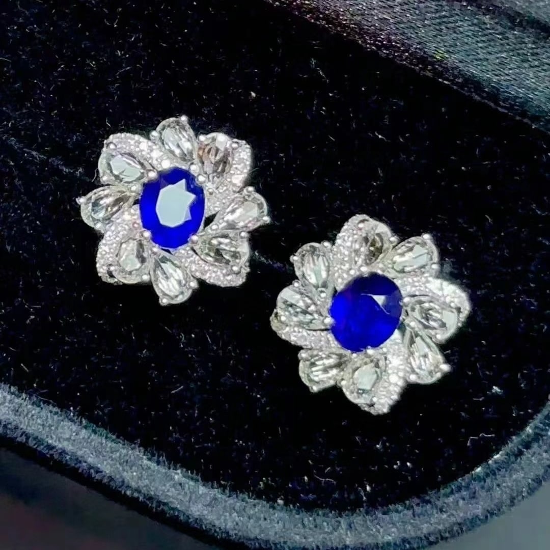 14k Gold 0.8 Ct Natural Sapphire & Diamond & Sapphire Earrings - 4
