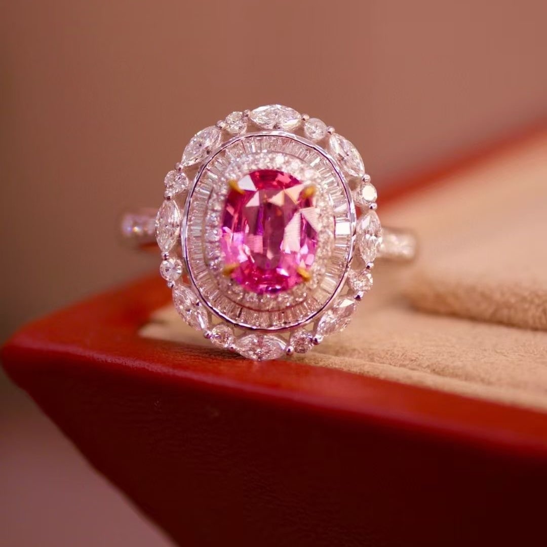 14k Gold 1.65 Ctw Natural Spinel & Diamond Ring: Ref:230997161 // gold content:14k gold // ring size:7. 25us // // main gemstone:spinel // shape:oval // carat weight:1ct // color:pink // treatment:natural // // adjacent gemstone 2 : diamond //