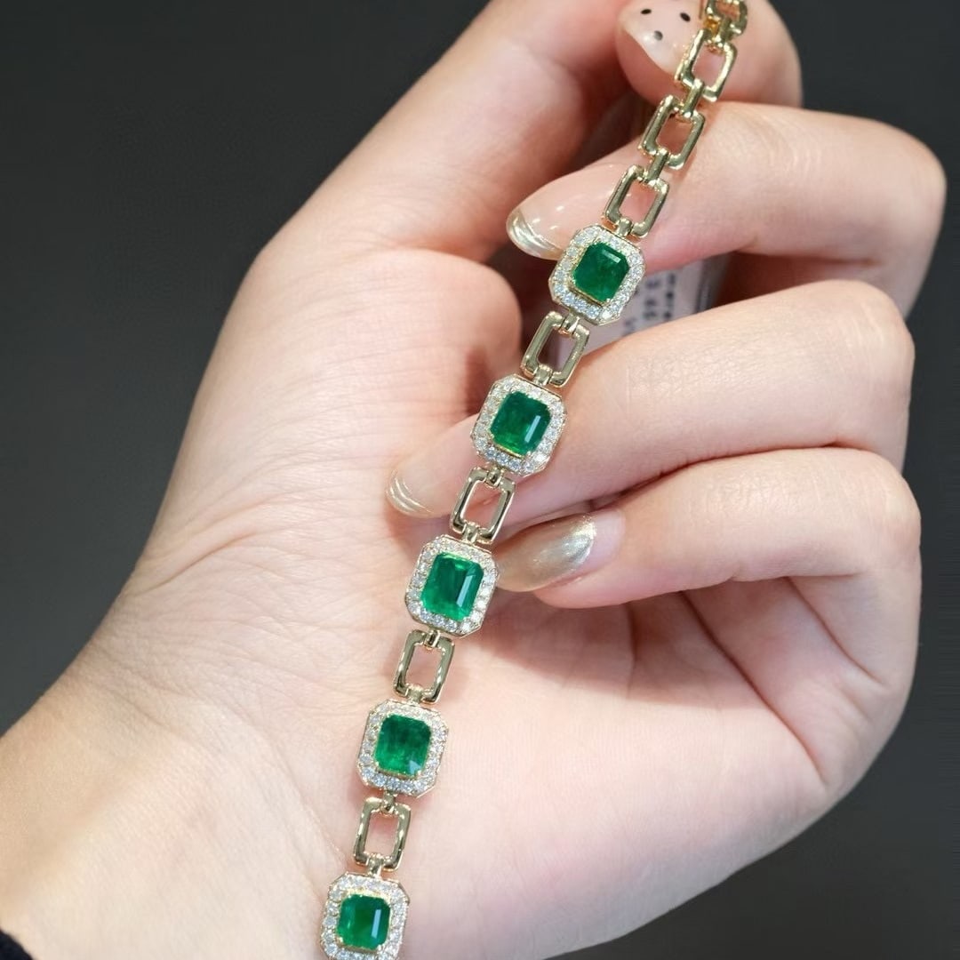 14k Gold 4.36 Ctw Vivid Green Natural Emerald & Diamond Bracelet - 2