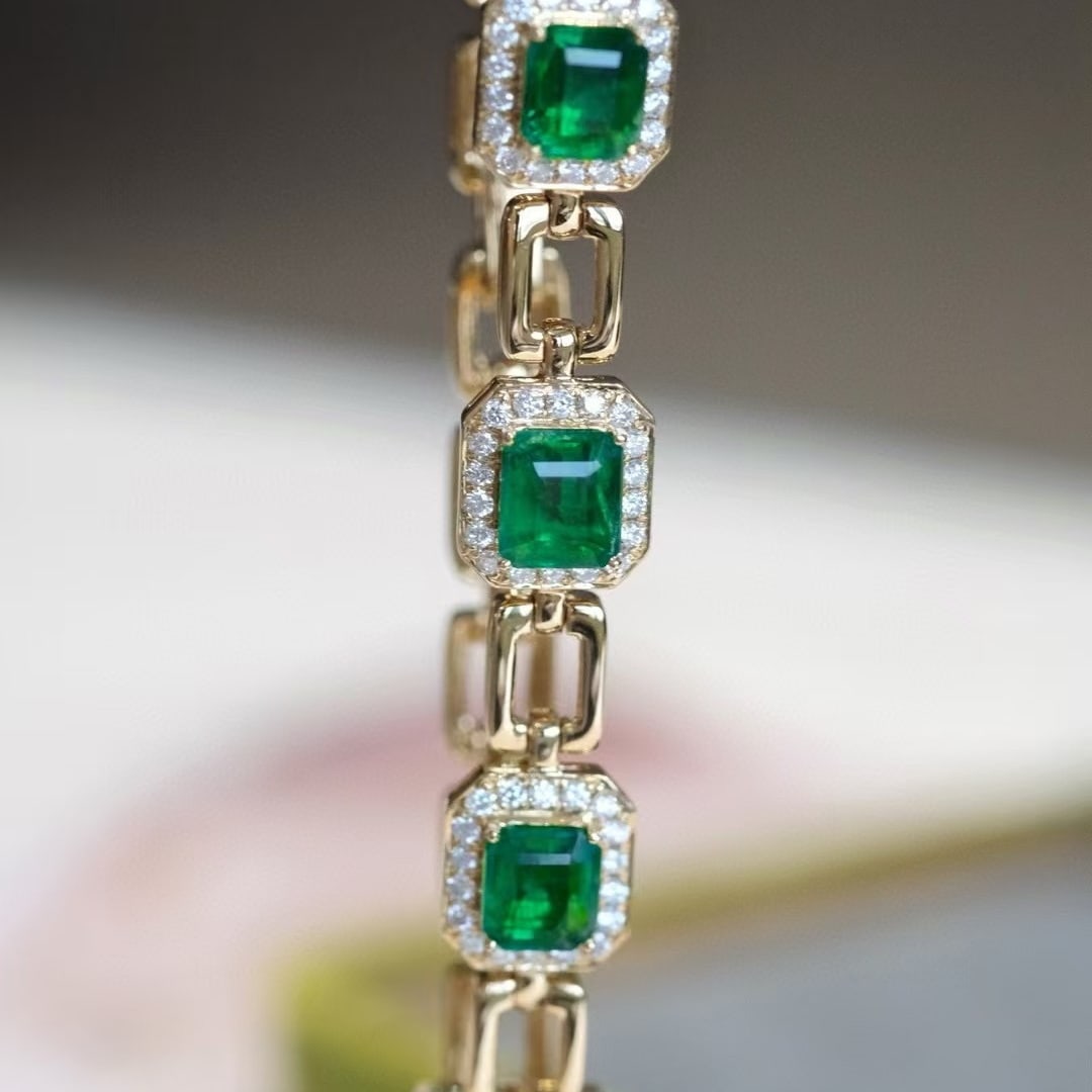 14k Gold 4.36 Ctw Vivid Green Natural Emerald & Diamond Bracelet - 4