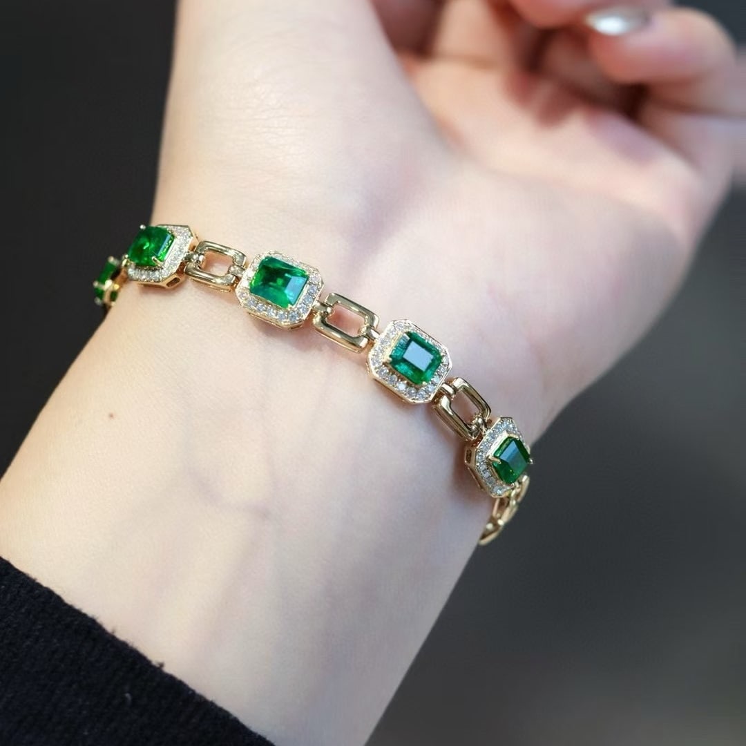 14k Gold 4.36 Ctw Vivid Green Natural Emerald & Diamond Bracelet - 6