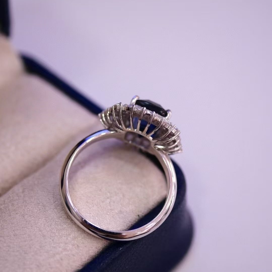 14k Gold 4.03 Ctw Natural Sapphire & Diamond Ring - 2