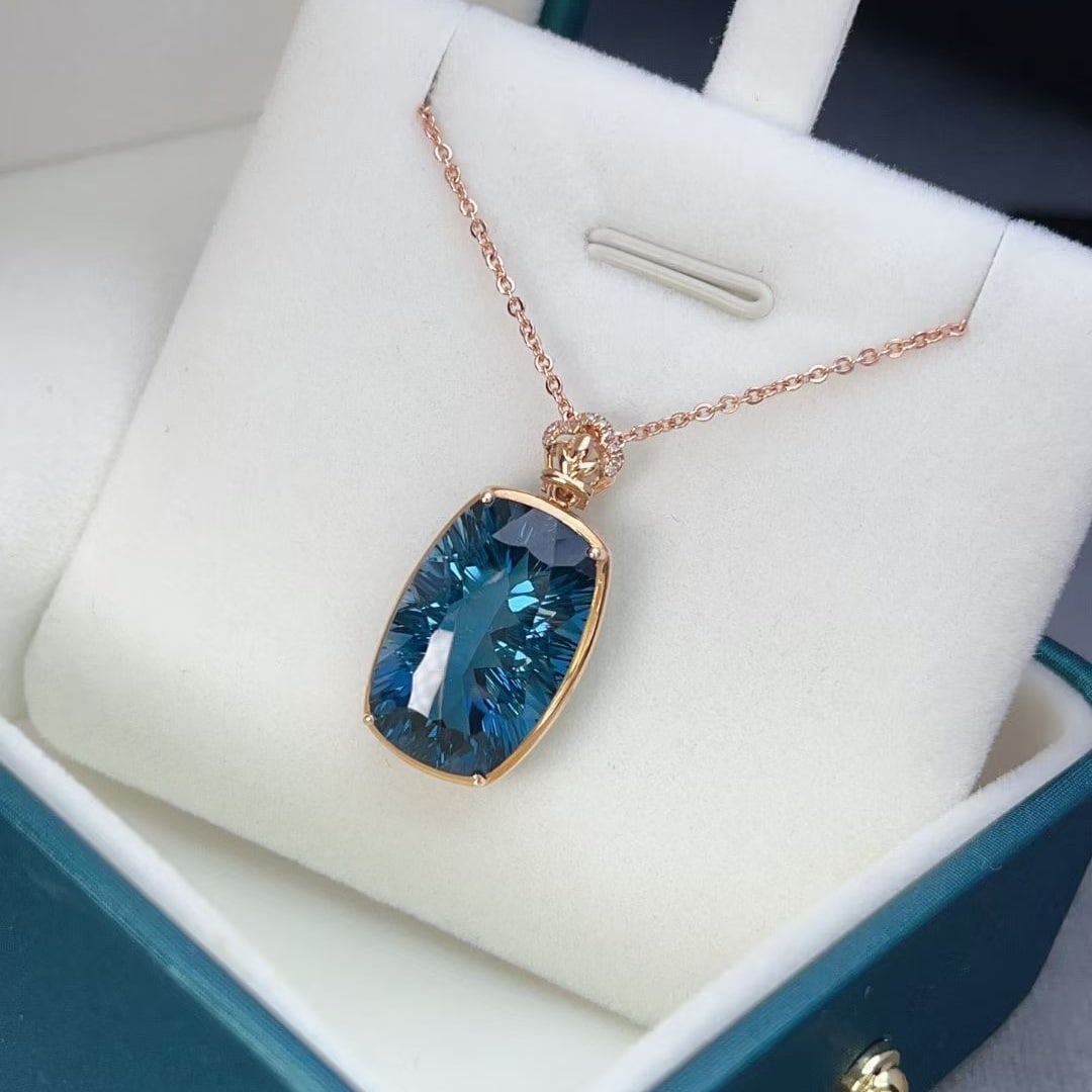 14k Gold 16.75 Ct Natural Topaz & Diamond Pendant( Without Chain ) - 5