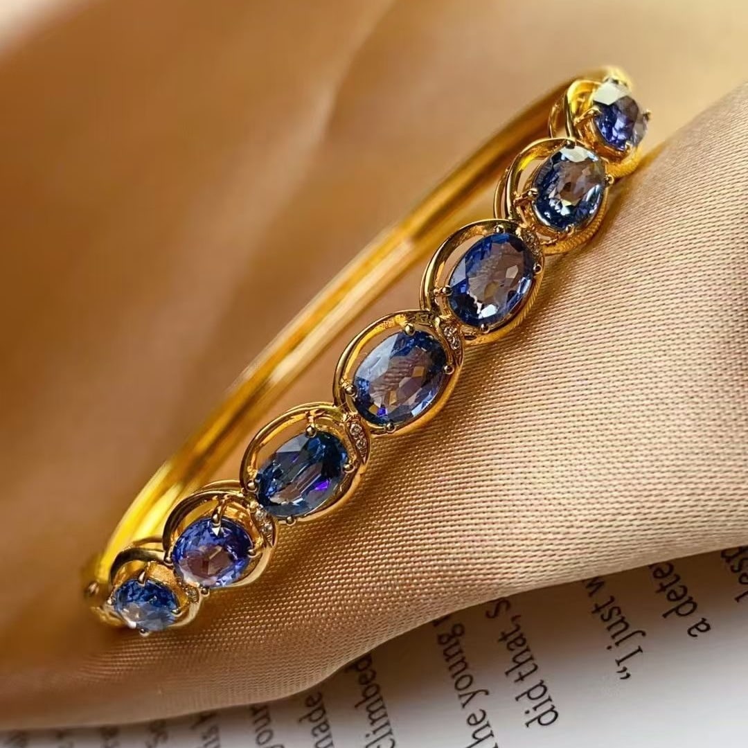 14k Gold 5.3 Ct Natural Sapphire & Diamond Bangle - 2