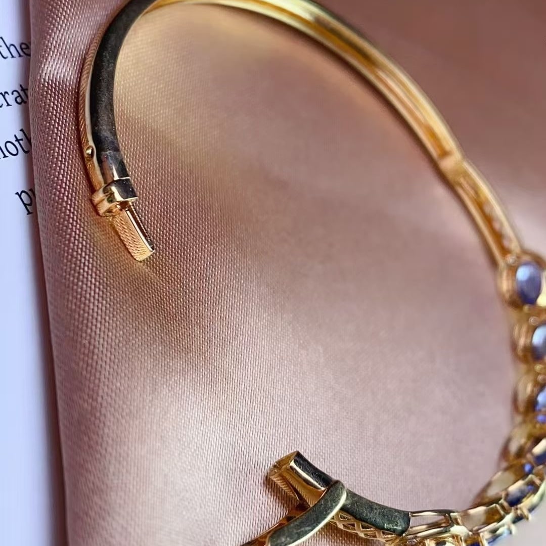 14k Gold 5.3 Ct Natural Sapphire & Diamond Bangle - 3