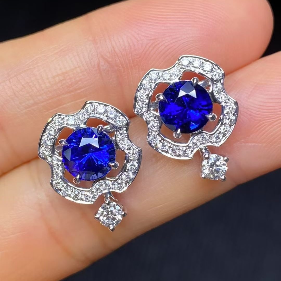 14k Gold 3.8 Ctw Natural Sapphire & Diamond Earrings: Ref:230997232 // gold content:14k gold // main gemstone:sapphire // shape:round // carat weight:3. 2ct // color:royal blue // treatment:natural // cut grade:g // // adjacent gemstone 2 : diamond // sh