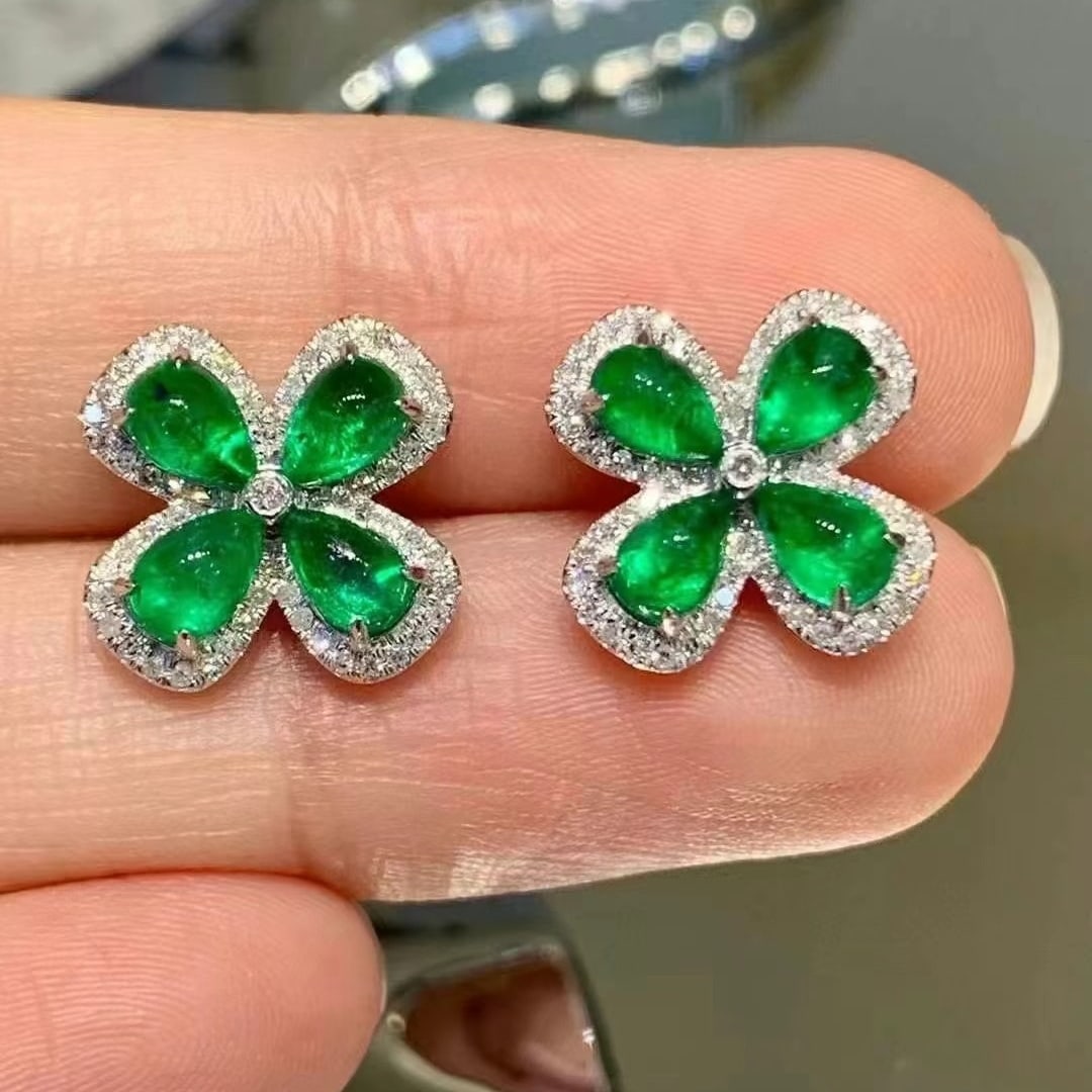 14k Gold 2.15 Ct Vivid Green Natural Emerald & Diamond Earrings - 3