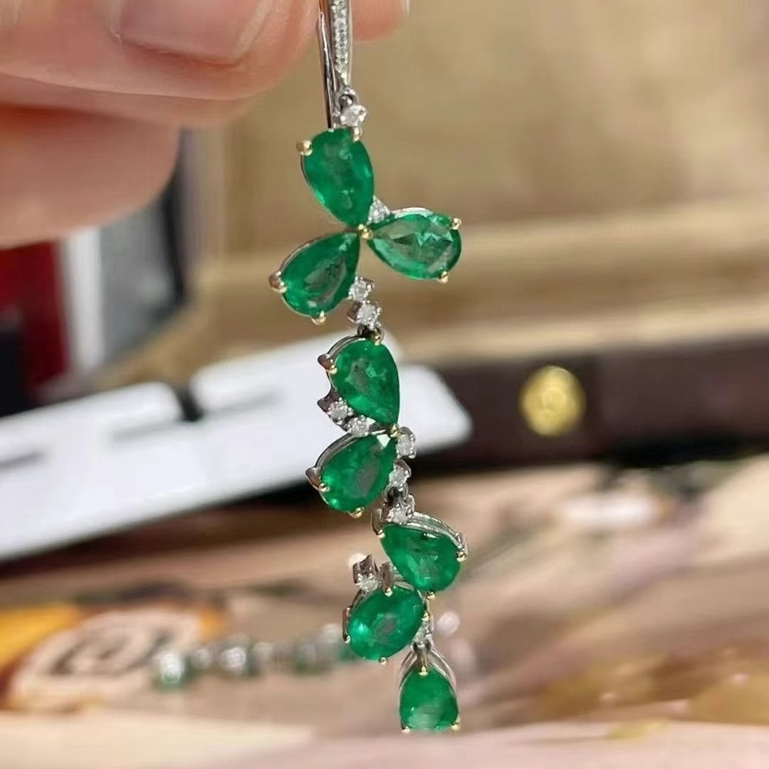 14k Gold 4.8 Ct Natural Emerald & Diamond Earrings - 4