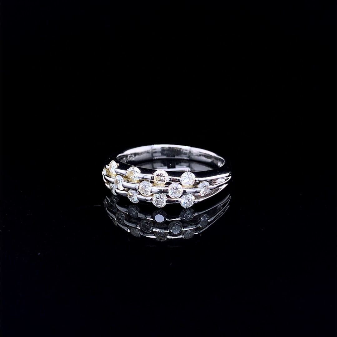 14k Gold 0.58 Ct Natural H Diamond Ring - 4
