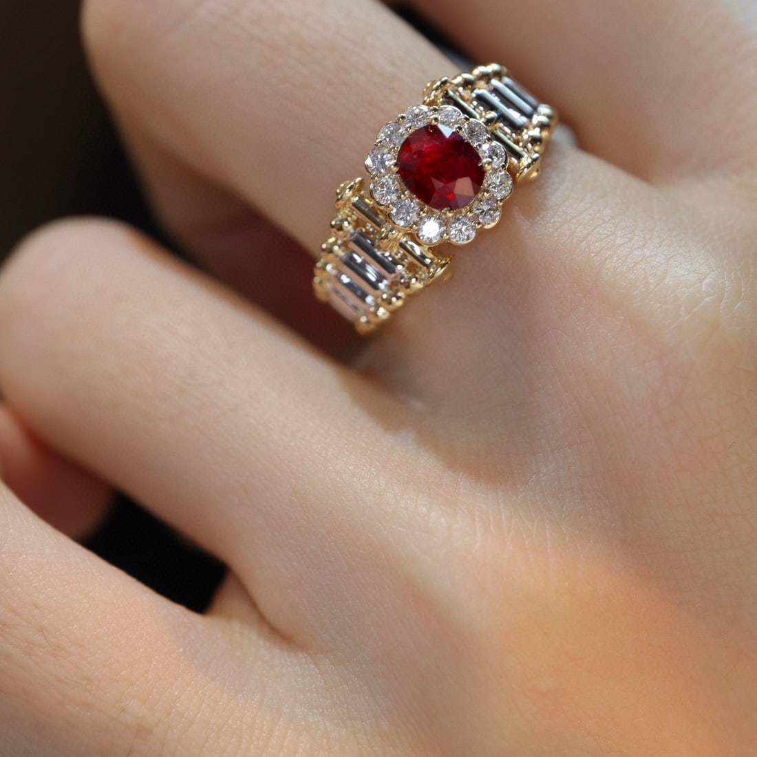 14k Gold 1.17 Ctw Natural Ruby & Diamond Ring - 2