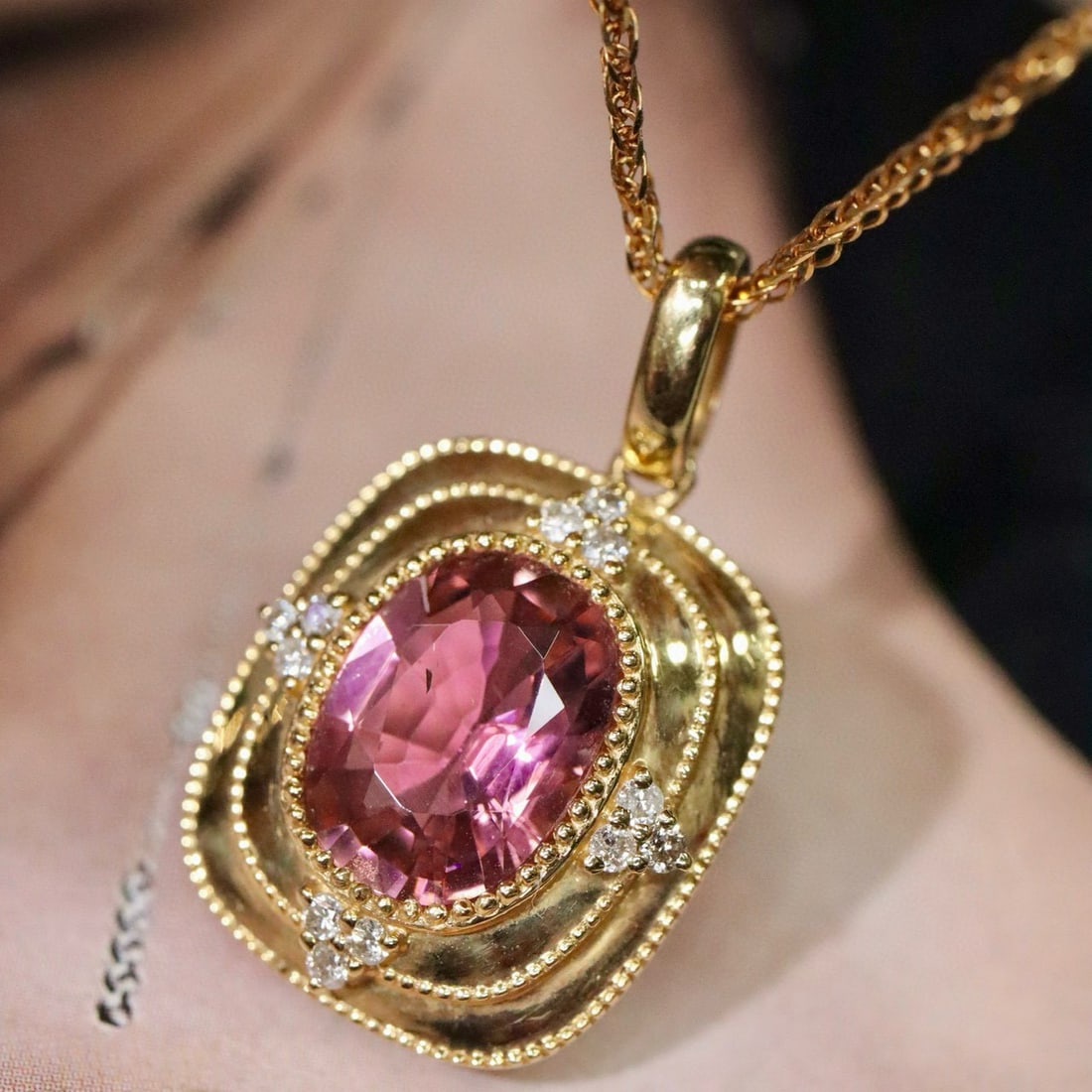 14k Gold 1.69 Ctw Natural Tourmaline & Diamond Pendant( Without Chain ): Ref:230998035 // gold content:14k gold // main gemstone:tourmaline // shape:oval // carat weight:1. 6ct // color:pink // treatment:natural // // adjacent gemstone 2 : diamond // shape:round // carat