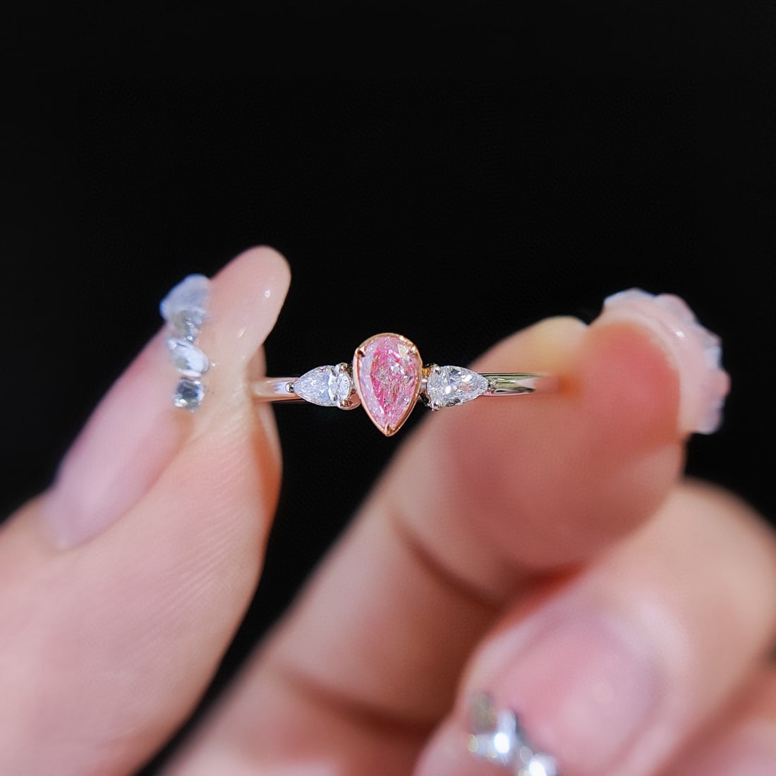 14k Gold 0.26 Ctw Natural Pink Diamond & Diamond Ring: Ref:230998048 // gold content:14k gold // ring size:7. 25us // // main gemstone:pink diamond // shape:pear // carat weight:0. 15ct // color:pink // treatment:natural // // adjacent gemstone 2 :