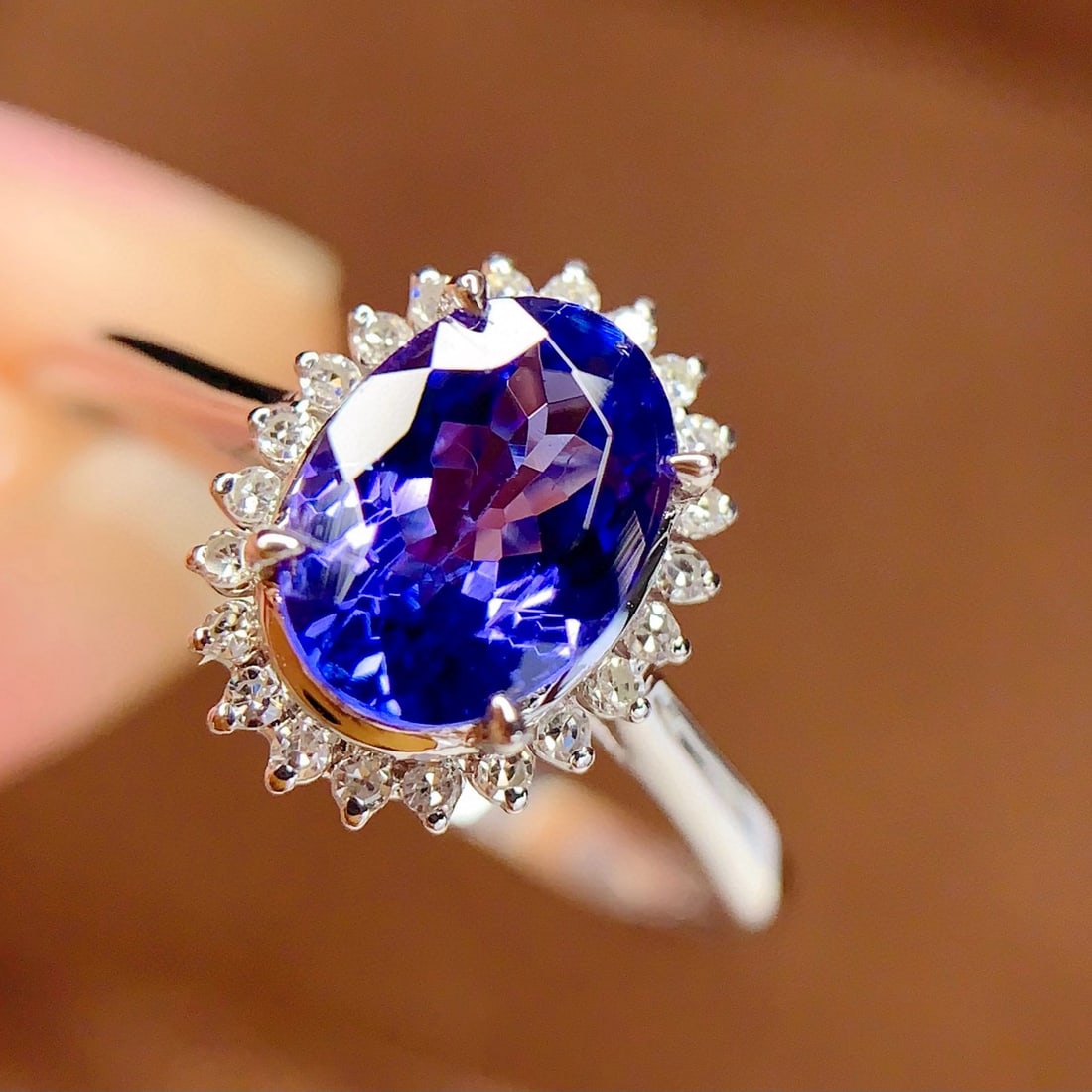 14k Gold 1.2 Ct Natural Tanzanite & Diamond Ring - 2