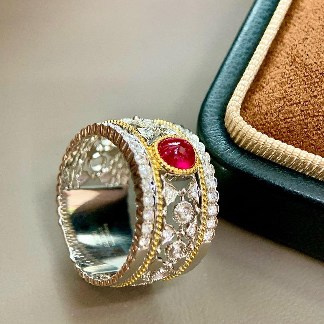 14k Gold 1.05 Ctw Natural Ruby & Diamond Ring - 2