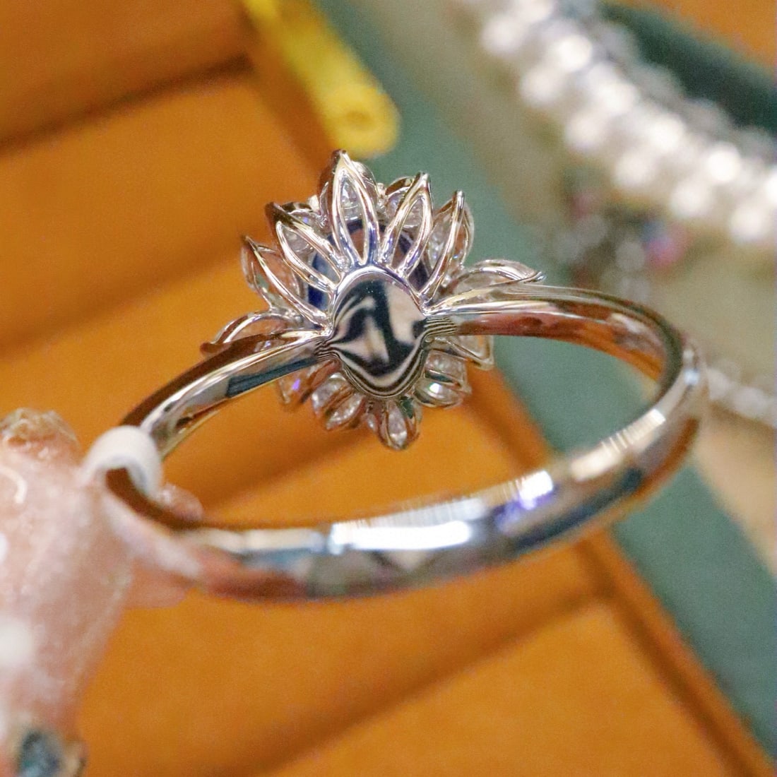 14k Gold 1.74 Ctw Natural Sapphire & Diamond Ring - 3