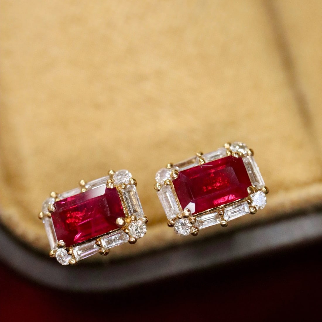 14k Gold 1.05 Ctw Natural Ruby & Diamond Earrings - 3