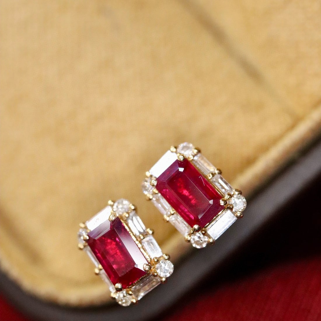 14k Gold 1.05 Ctw Natural Ruby & Diamond Earrings - 4