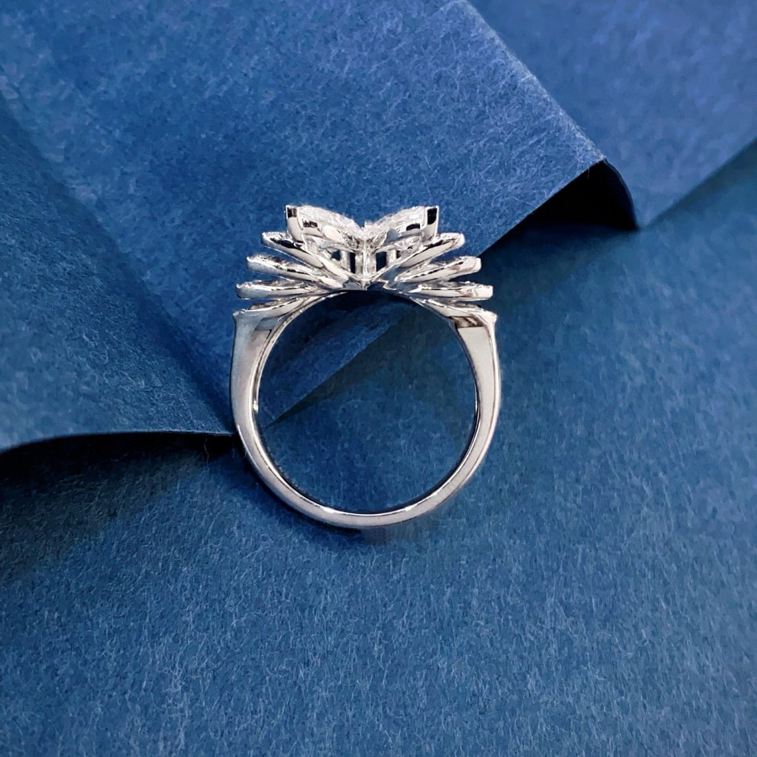 Gia Certified 14k Gold 1.89 Ctw Natural E-f Si1 Marquise & Pear Diamond Ring - 2