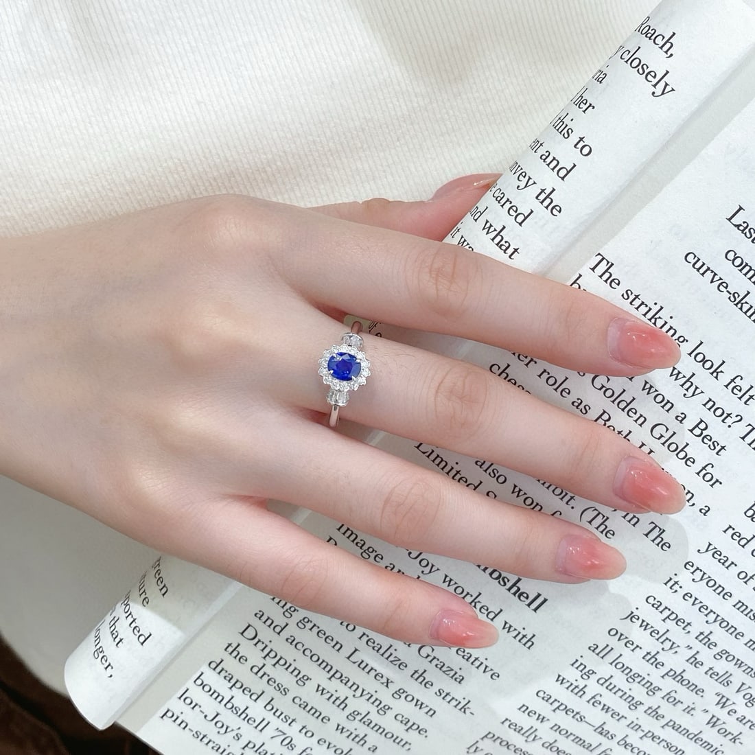 14k Gold 0.96 Ctw Natural Sapphire & Diamond Ring - 3