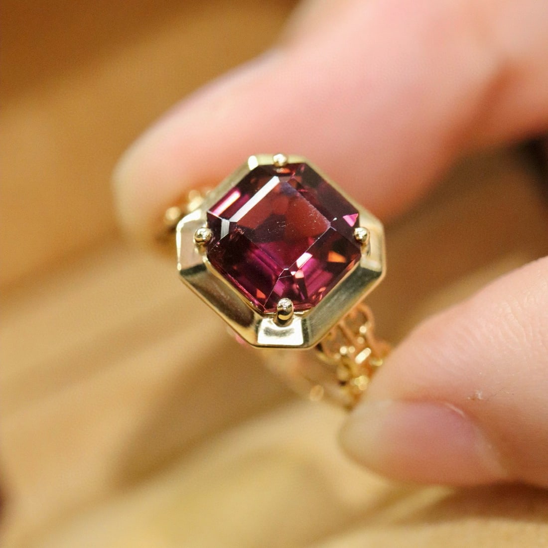 14k Gold 2.84 Ct Natural Tourmaline Ring - 2