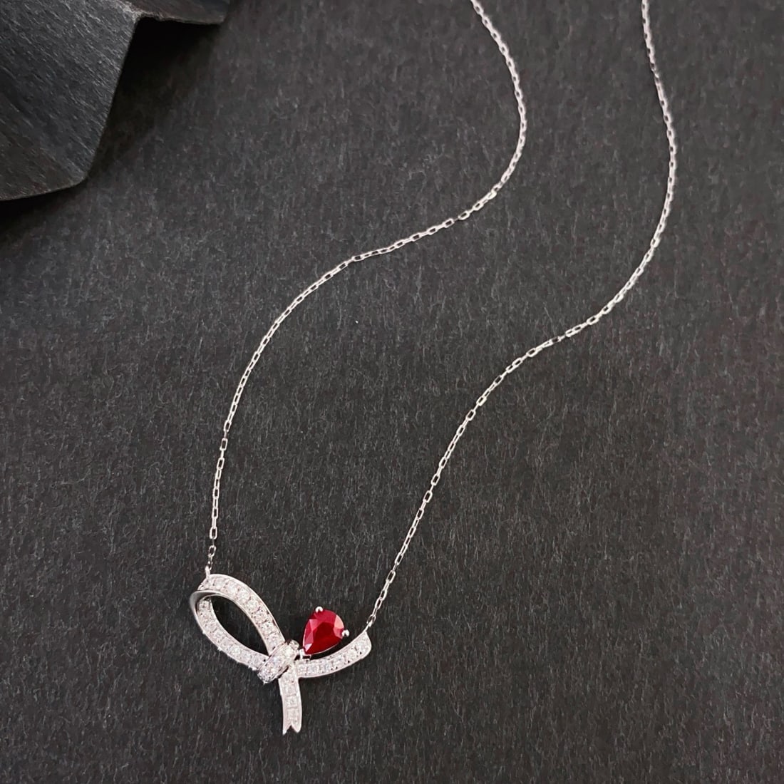 14k Gold 0.51 Ctw Vivid Red Natural Ruby & Diamond Necklace - 4