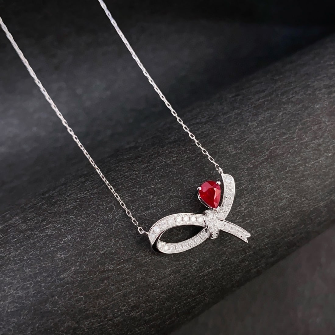 14k Gold 0.51 Ctw Vivid Red Natural Ruby & Diamond Necklace - 5