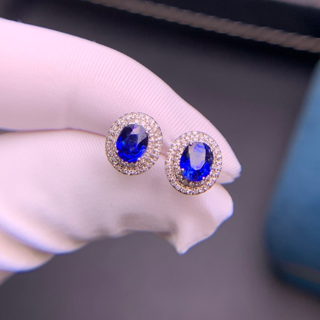 14k Gold 1.21 Ct Natural Sapphire & Diamond Earrings - 2