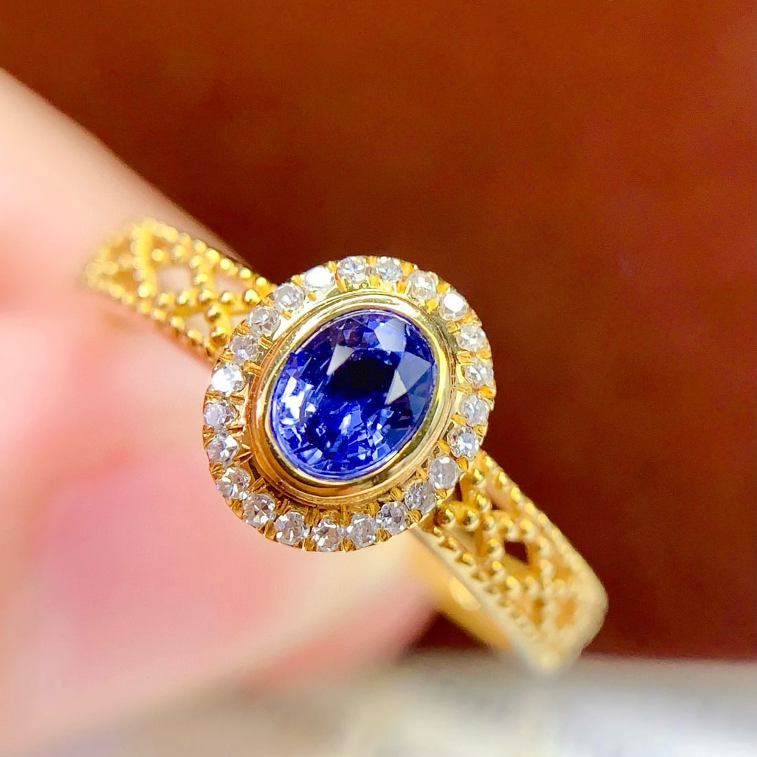 14k Gold 0.6 Ct Natural Sapphire & Diamond Ring - 2