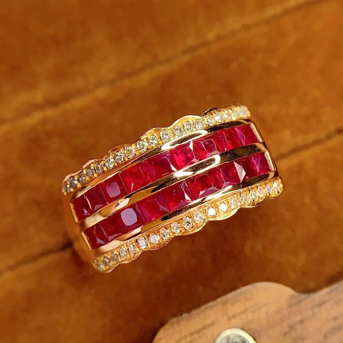 14k Gold 2.2 Ct Natural Ruby & Diamond Ring - 4
