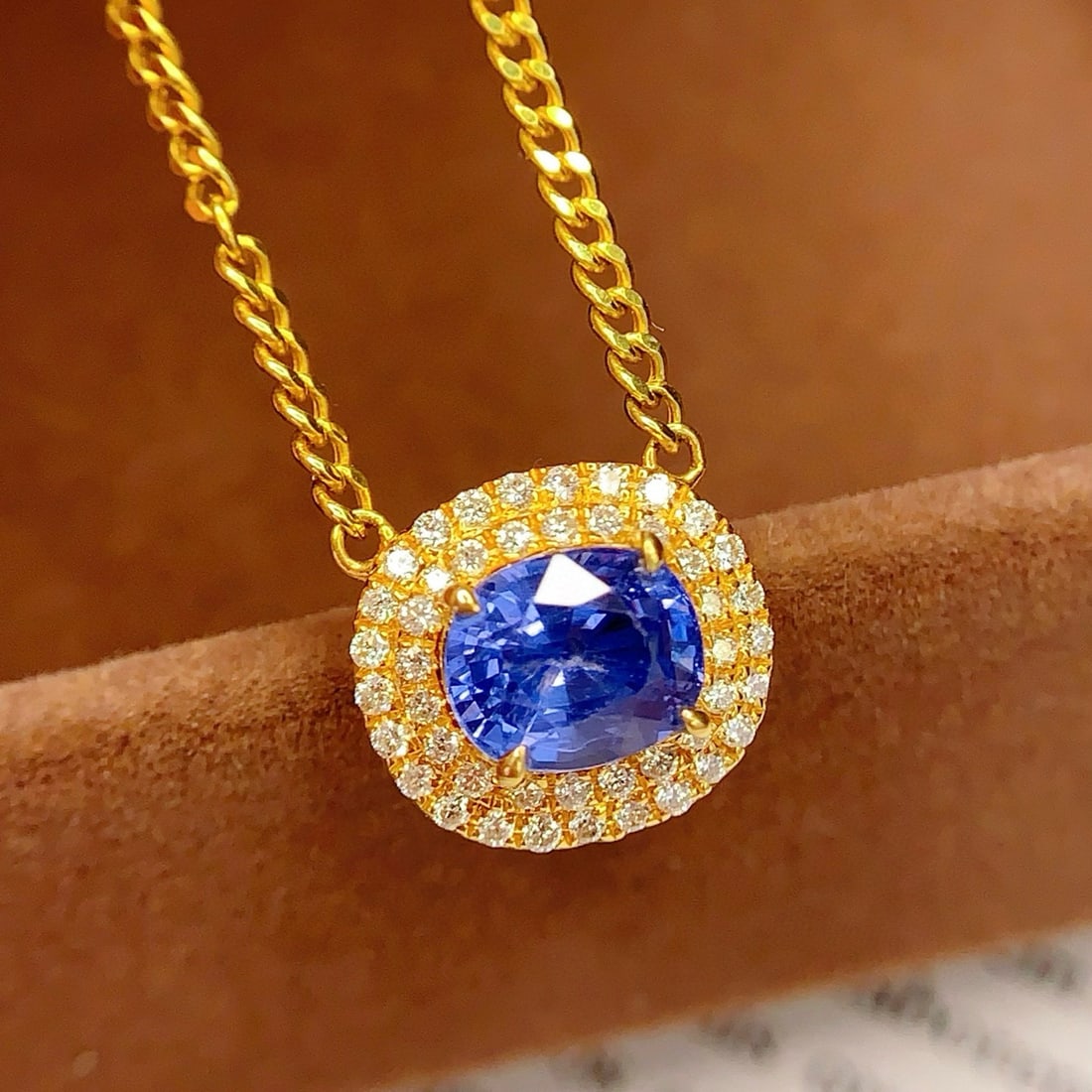 14k Gold 2 Ct Natural Sapphire & Diamond Necklace - 2